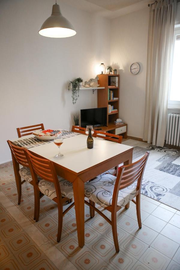 Appartamento Al Birrificio Valeggio sul Mincio Bagian luar foto