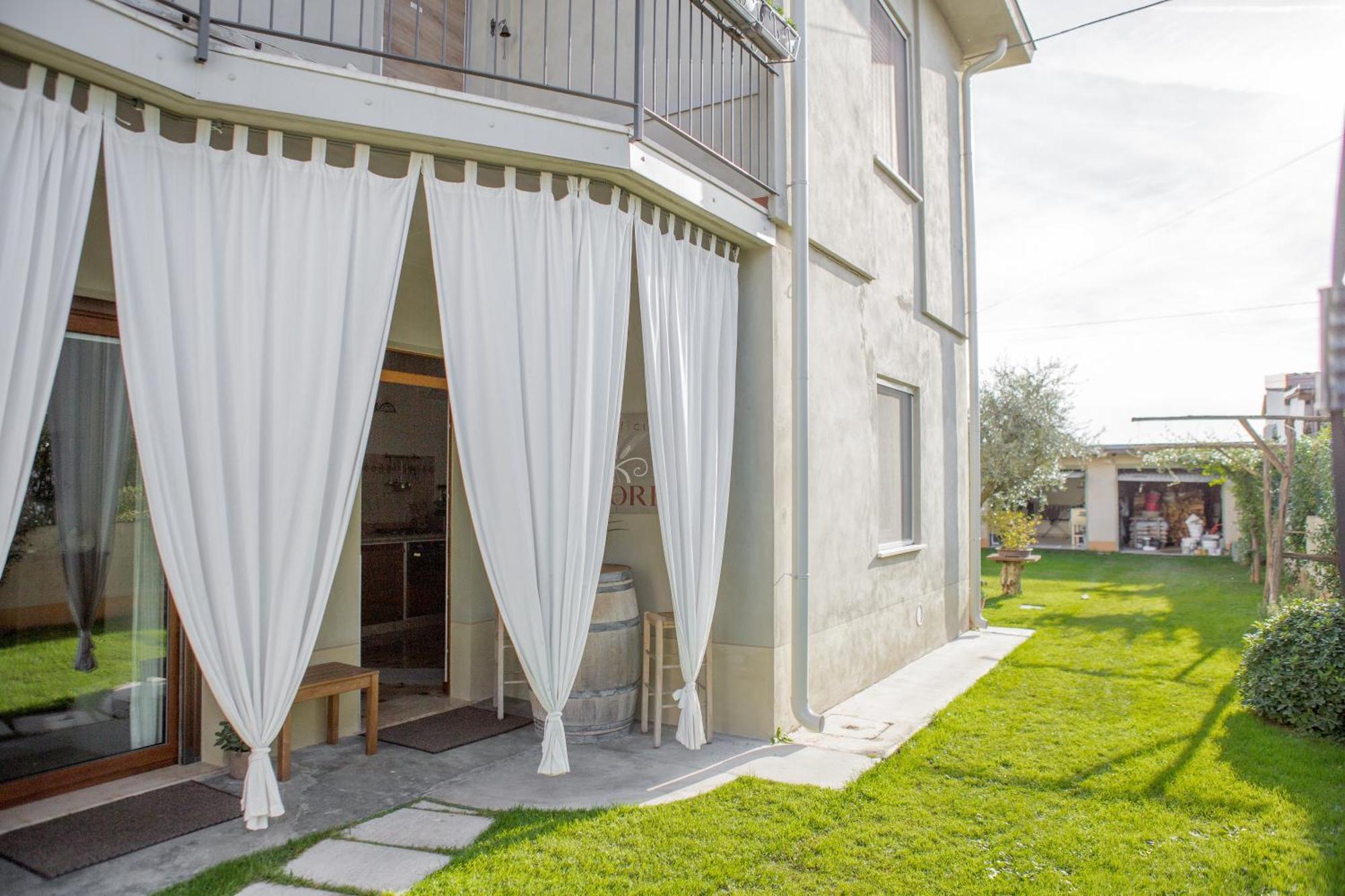 Appartamento Al Birrificio Valeggio sul Mincio Bagian luar foto